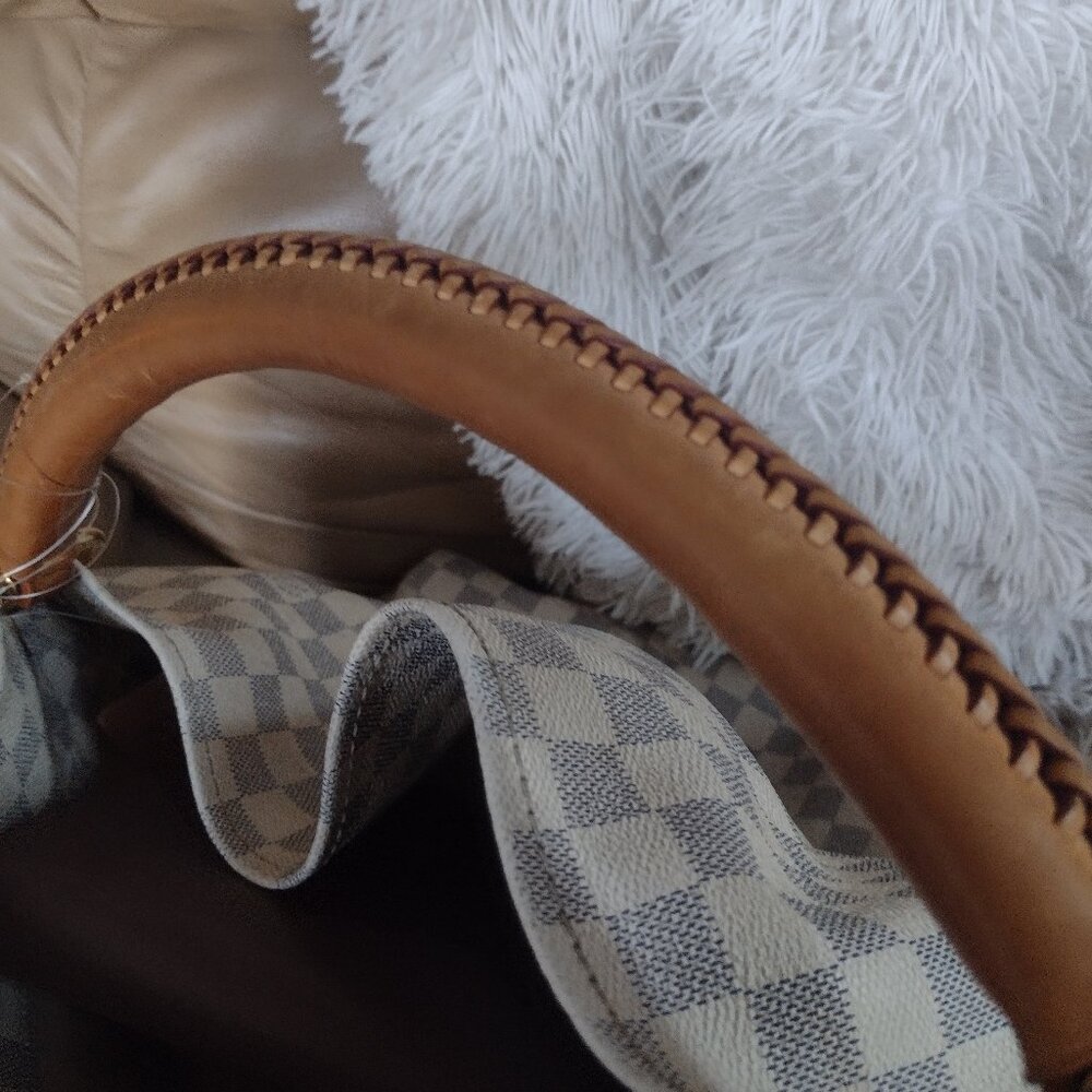 ๐ฏ% Authentic XXL Louis Vuitton Artsy GM Azur - Picture 9 of 15